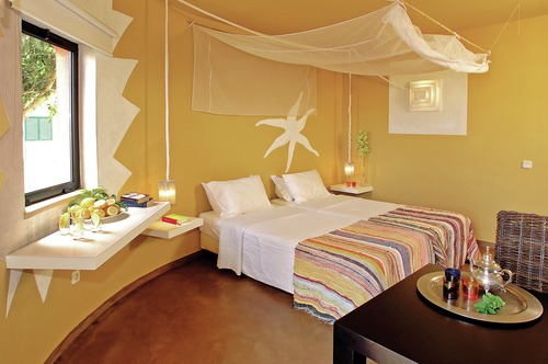 Costa d'Oiro Ambiance Village ****