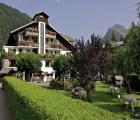 Lees meer... : Hotelkamers in Sporting ,